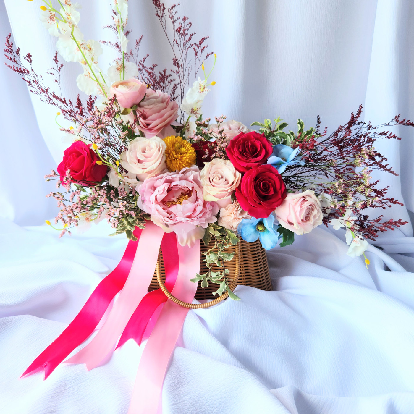 Simply Pretty floral arrangement 2